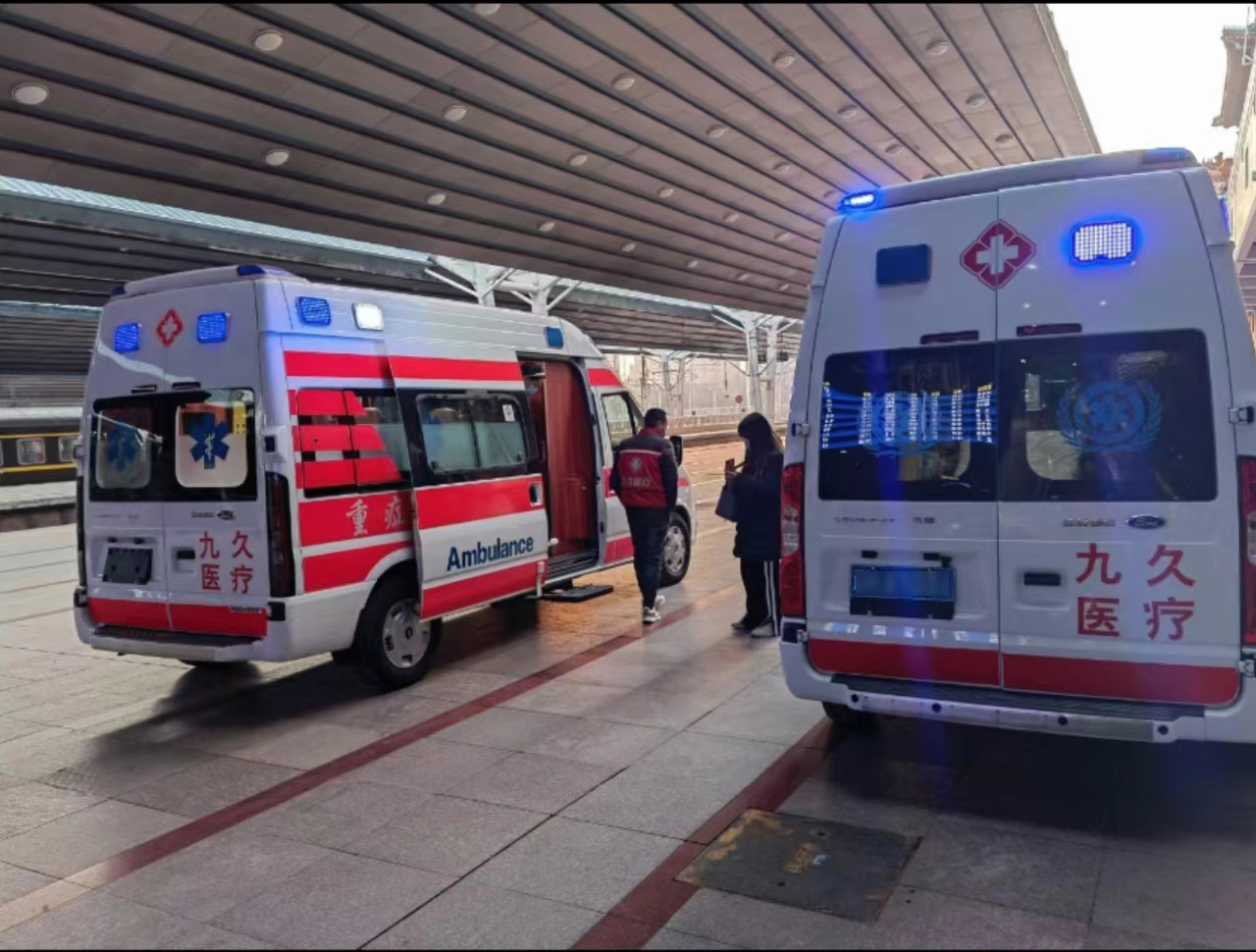 高台县救护车长途转运